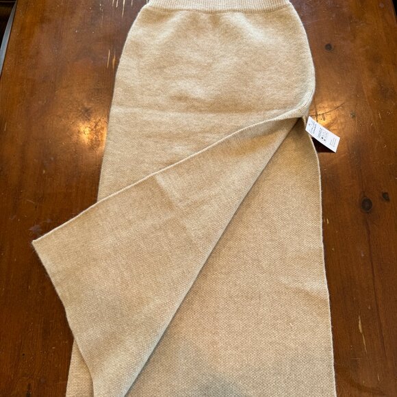 JoJo Fletcher x CupShe Knit Tan Set - Picture 4 of 5